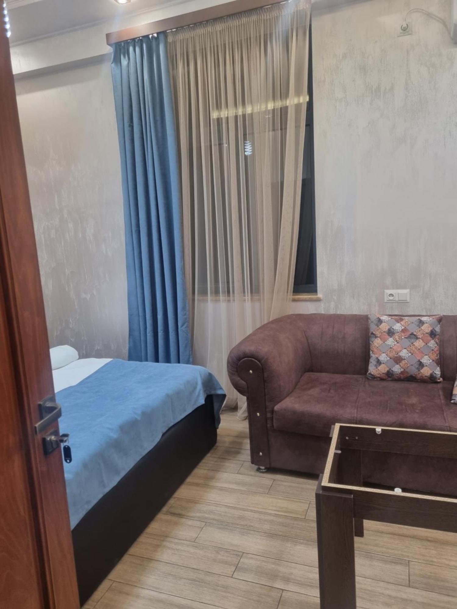 Day Inn Hotel Ереван Экстерьер фото